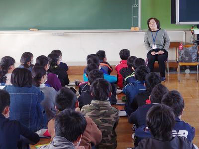 長島小学校6年生 福祉体験学習を行いました!!