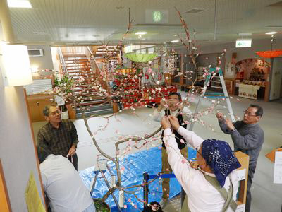 岩村支部 いっしょにいこまい会『餅花づくり』