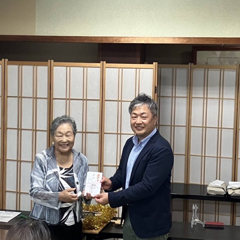 藤太郎チャリティゴルフコンペ様よりご寄付をいただきました