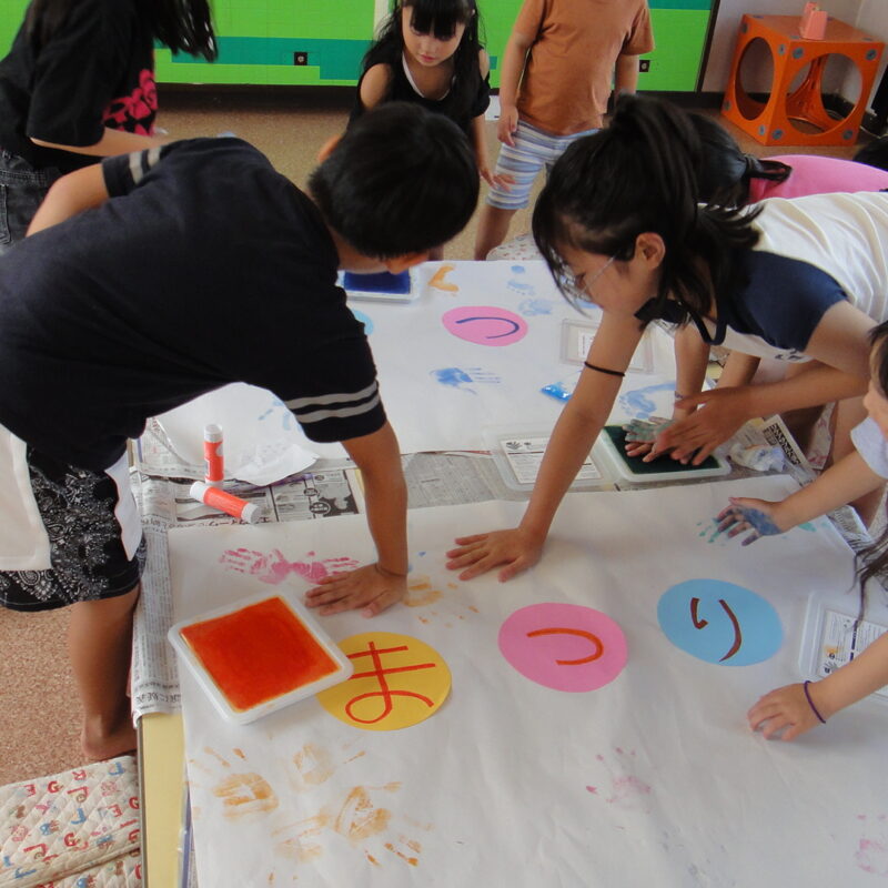 中野児童センター夏祭りの看板作り