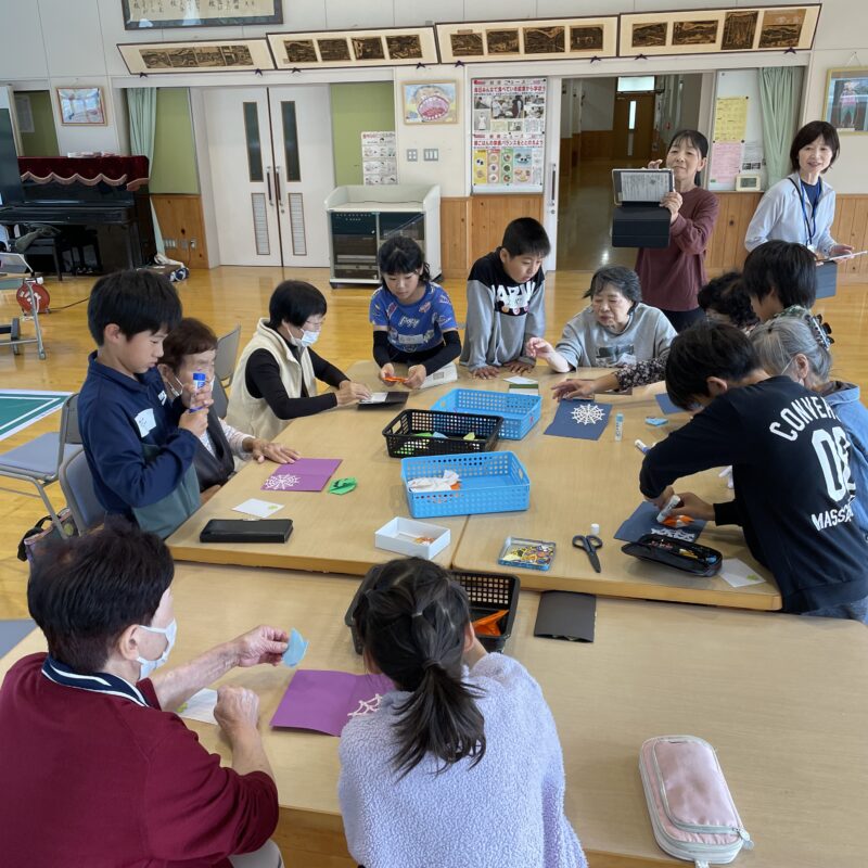 恵那北小学校４年生がサロンと交流しました