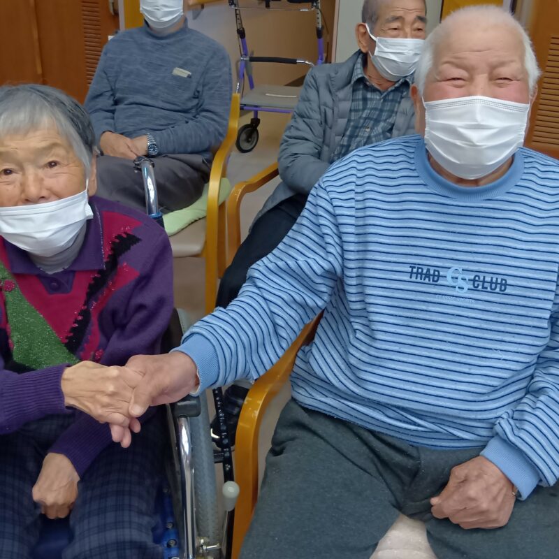 岩村デイサービス　夫婦のボッチャ対決！