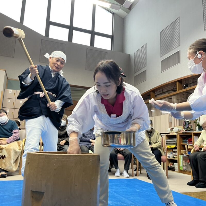 クリスマスとお正月が同時にやってきました！