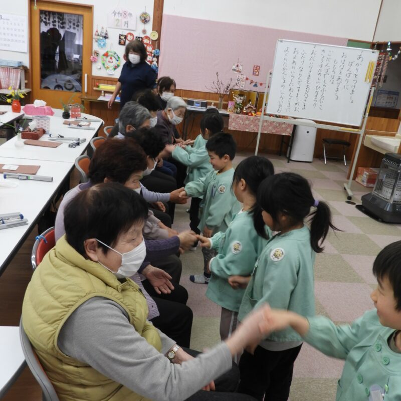 今年度最後の交流会を行いました