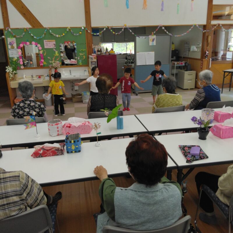 いきいき教室上矢作　こども園との交流会