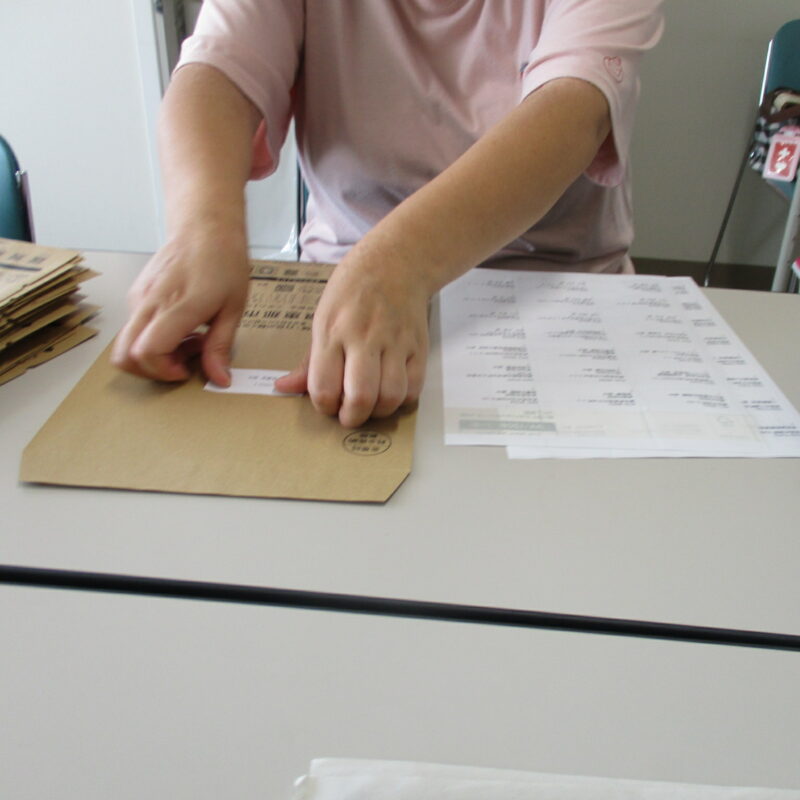 地域生活支援拠点事業「ぷらっと」市役所でお仕事体験