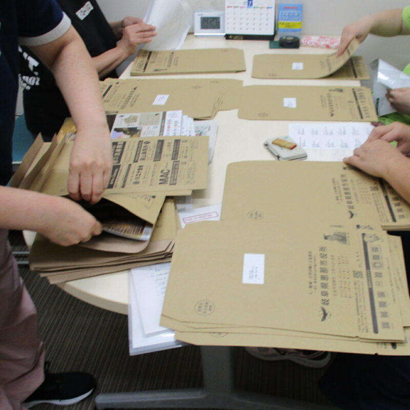 地域支援拠点事業「ぷらっと」市役所でお仕事体験